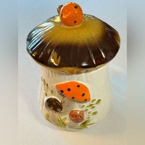 Merry Mushroom Cookie Jar